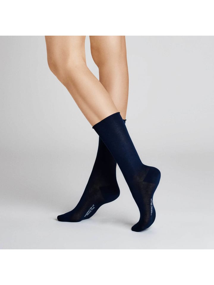 Hudson Носки Relax Fine с закругленным краем, серебристого цвета
Hudson Носки Relax Fine с закругленным краем, серебристого цвета