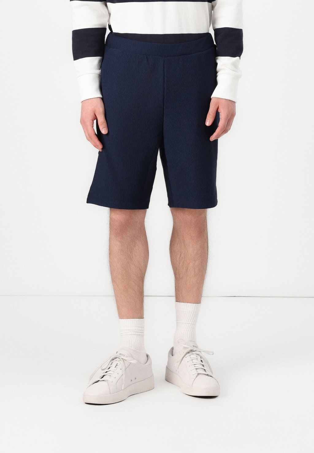 Шорты SLHLOOSE Selected Homme, темно-синий
Шорты SLHLOOSE Selected Homme, темно-синий