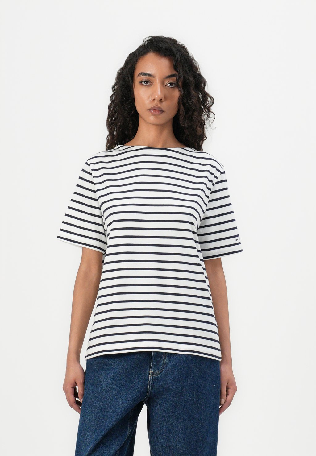 Футболка с принтом STRIPE BOAT NECK GANT, темно-синий 
Футболка с принтом STRIPE BOAT NECK GANT, темно-синий