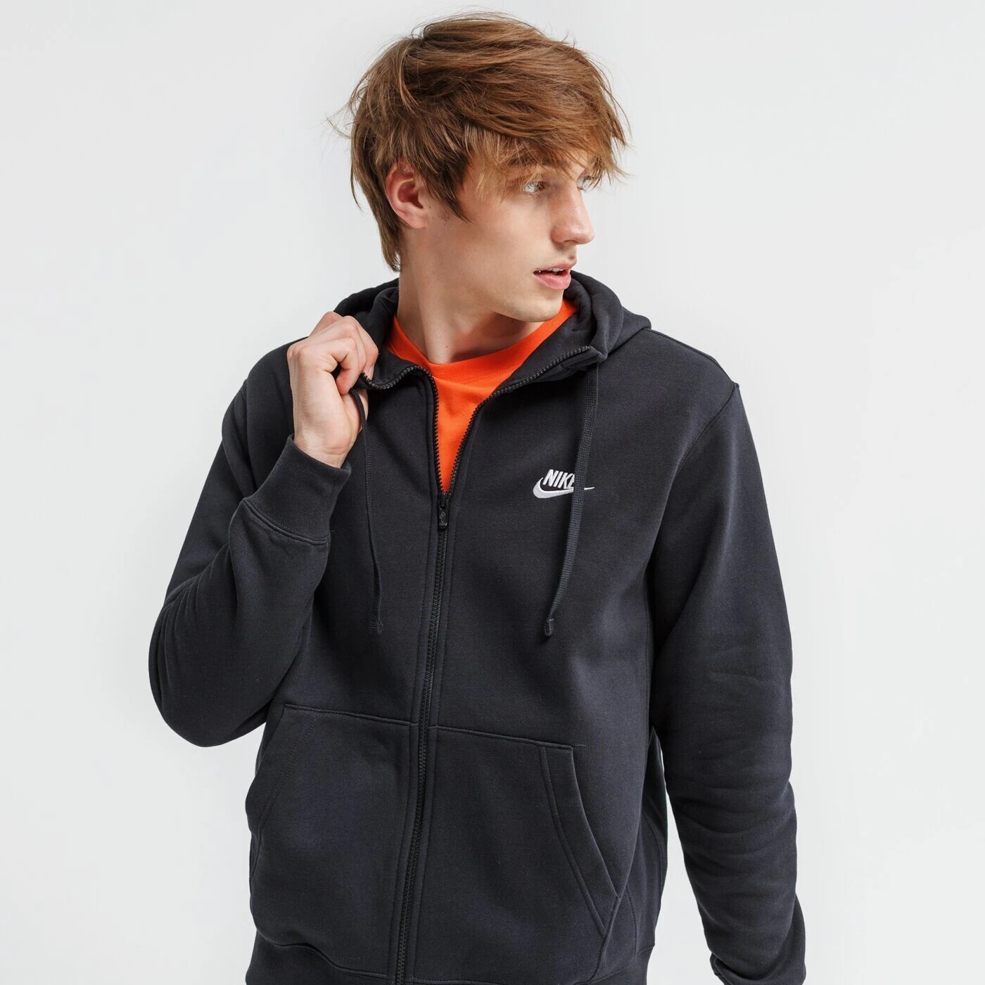 Толстовка флисовая Nike SportWear Club, черный
Толстовка флисовая Nike SportWear Club, черный