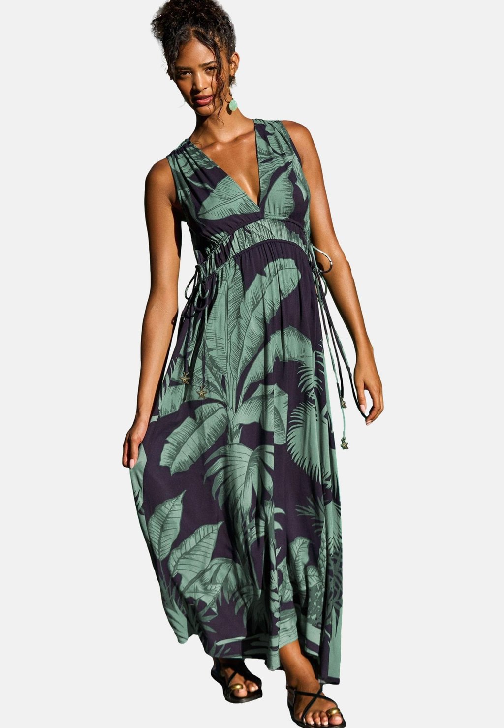 Платье макси REGULAR FIT - V-NECK TIE WAIST Friends Like These, черный
Платье макси REGULAR FIT - V-NECK TIE WAIST Friends Like These, черный