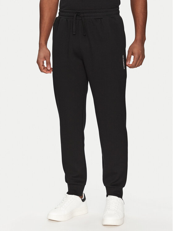 Спортивные брюки обычного кроя EM000500 AF10790 UC001 Emporio Armani Underwear, черный 
Спортивные брюки обычного кроя EM000500 AF10790 UC001 Emporio Armani Underwear, черный