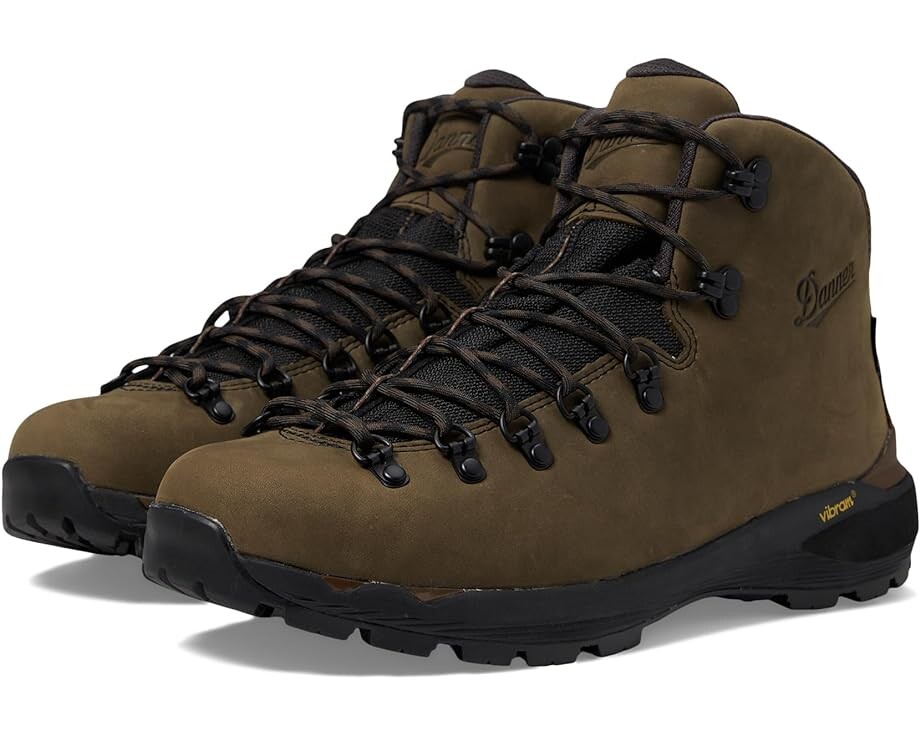Походная обувь Danner Mountain 600 Evo 4.5" GTX, цвет Topsoil Brown/Black
Походная обувь Danner Mountain 600 Evo 4.5" GTX, цвет Topsoil Brown/Black