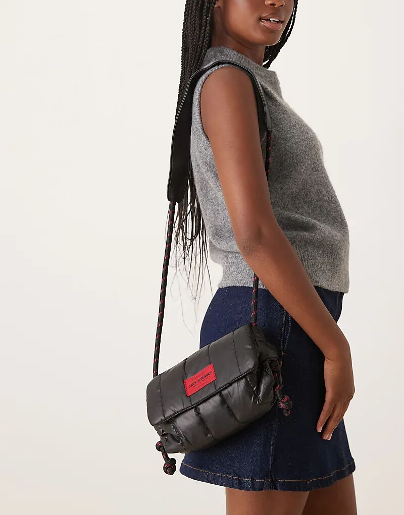 Регулируемая стеганая сумка через плечо JJXX черного цвета, Черный, Регулируемая стеганая сумка через плечо JJXX черного цвета
Регулируемая стеганая сумка через плечо JJXX черного цвета, Черный, Регулируемая стеганая сумка через плечо JJXX черного цвета