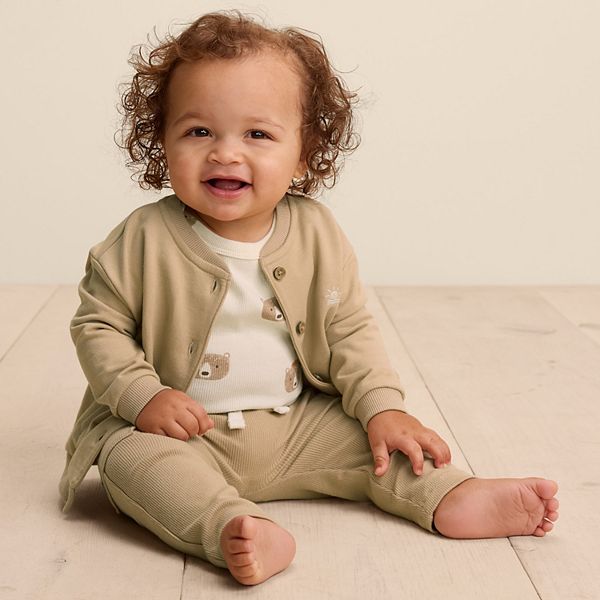 Детский комплект из 3 предметов: бомбер, штаны и боди Little Co. By Lauren Conrad, Elephant Print
Детский комплект из 3 предметов: бомбер, штаны и боди Little Co. By Lauren Conrad, Elephant Print