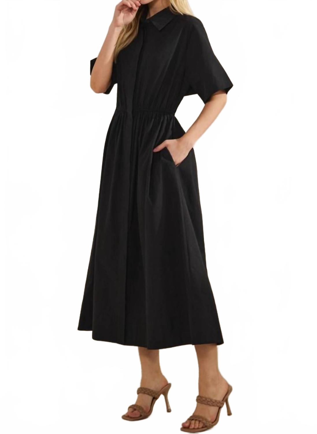 Tres Bien Длинное платье из поплина черного цвета
Tres Bien Длинное платье из поплина черного цвета