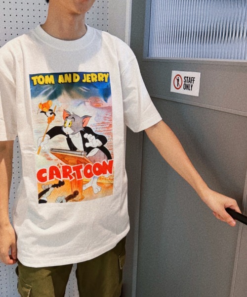 Футболка с принтом Том и Джерри, свободного кроя, с коротким рукавом, пигментная печать, винтажный стиль Minius, белый
Футболка с принтом Том и Джерри, свободного кроя, с коротким рукавом, пигментная печать, винтажный стиль Minius, белый