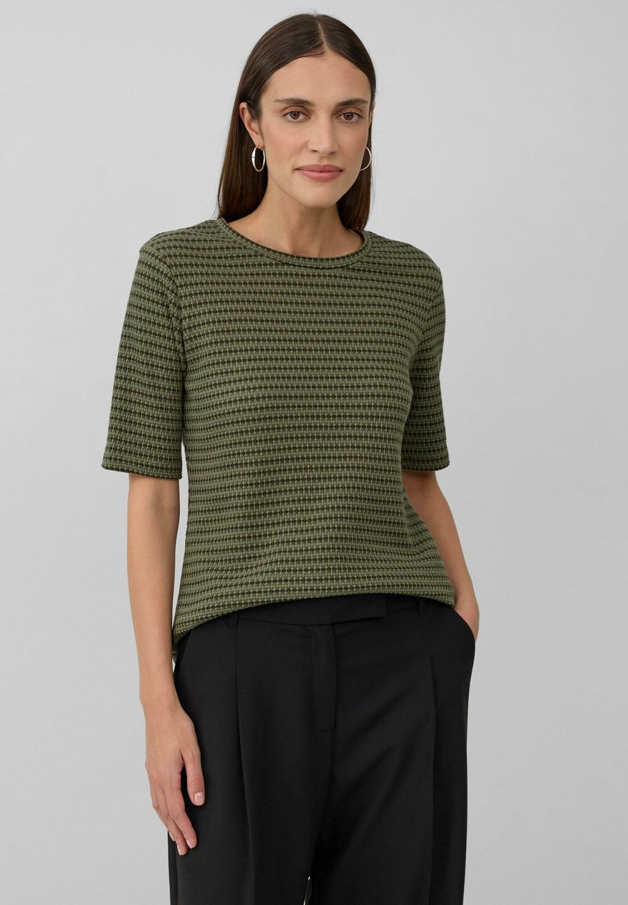 Футболка s.Oliver BLACK LABEL MIT STRUKTURMUSTER, Olivgrün/Khaki, Черный, Футболка s.Oliver BLACK LABEL MIT STRUKTURMUSTER, Olivgrün/Khaki
Футболка s.Oliver BLACK LABEL MIT STRUKTURMUSTER, Olivgrün/Khaki, Черный, Футболка s.Oliver BLACK LABEL MIT STRUKTURMUSTER, Olivgrün/Khaki