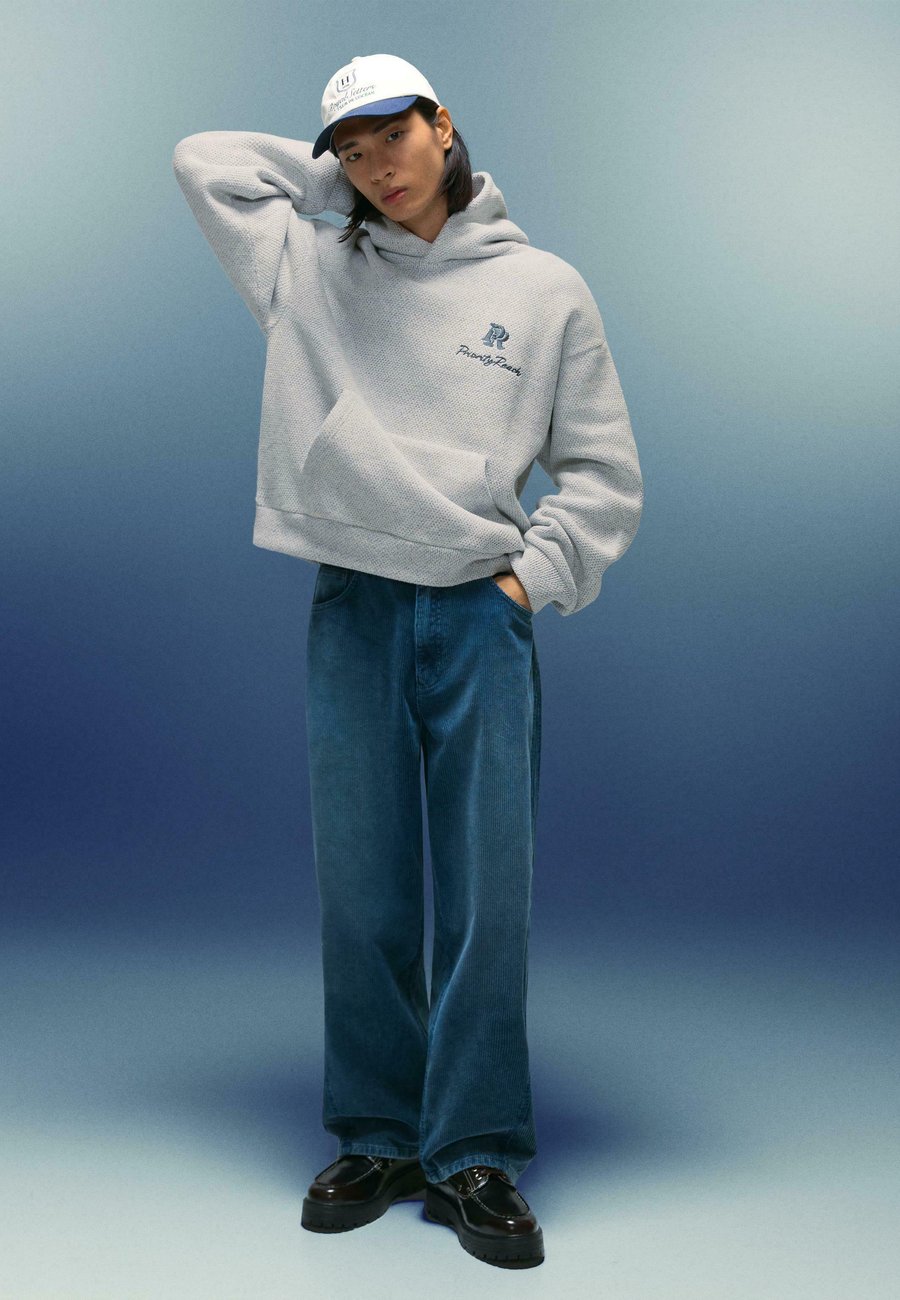 Худи Bershka PRINTED , Grey
Худи Bershka PRINTED , Grey