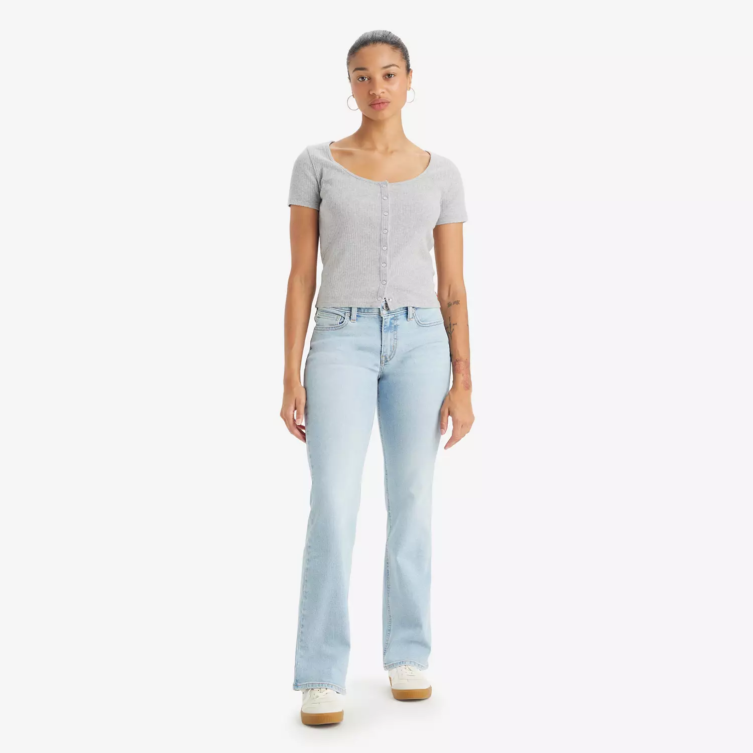 Супернизкие женские джинсы bootcut Levi's, цвет All Alone - Light Wash
Супернизкие женские джинсы bootcut Levi's, цвет All Alone - Light Wash