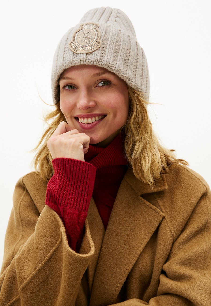 Шапка Tommy Hilfiger CREST, Sandalwood/Beige
Шапка Tommy Hilfiger CREST, Sandalwood/Beige
