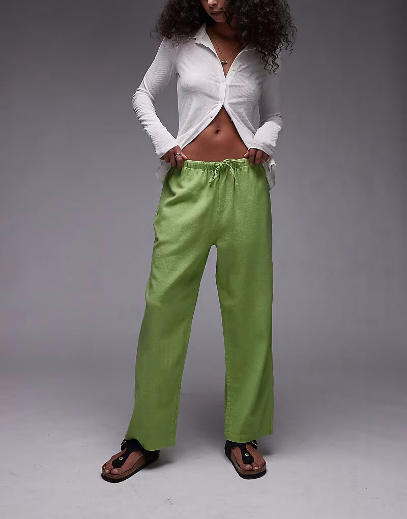 Льняные брюки средней посадки Topshop неудобной длины зеленого цвета
Льняные брюки средней посадки Topshop неудобной длины зеленого цвета