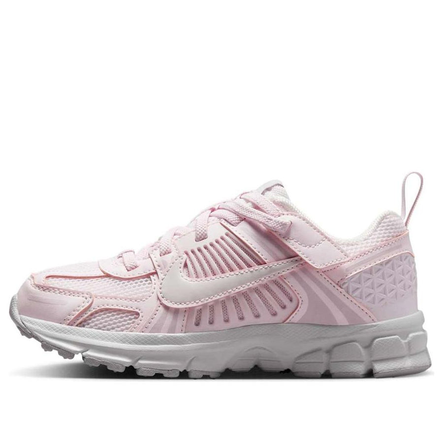 Кроссовки (PS) Nike Air Zoom Vomero 5 'Pearl Pink', розовый
Кроссовки (PS) Nike Air Zoom Vomero 5 'Pearl Pink', розовый
