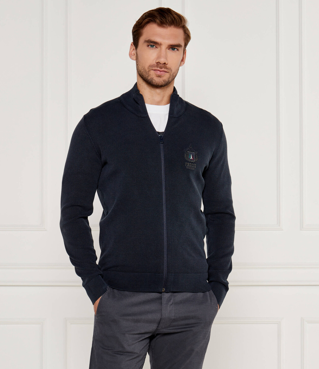 Свитер Aeronautica Militare Regular Fit, темно-синий
Свитер Aeronautica Militare Regular Fit, темно-синий