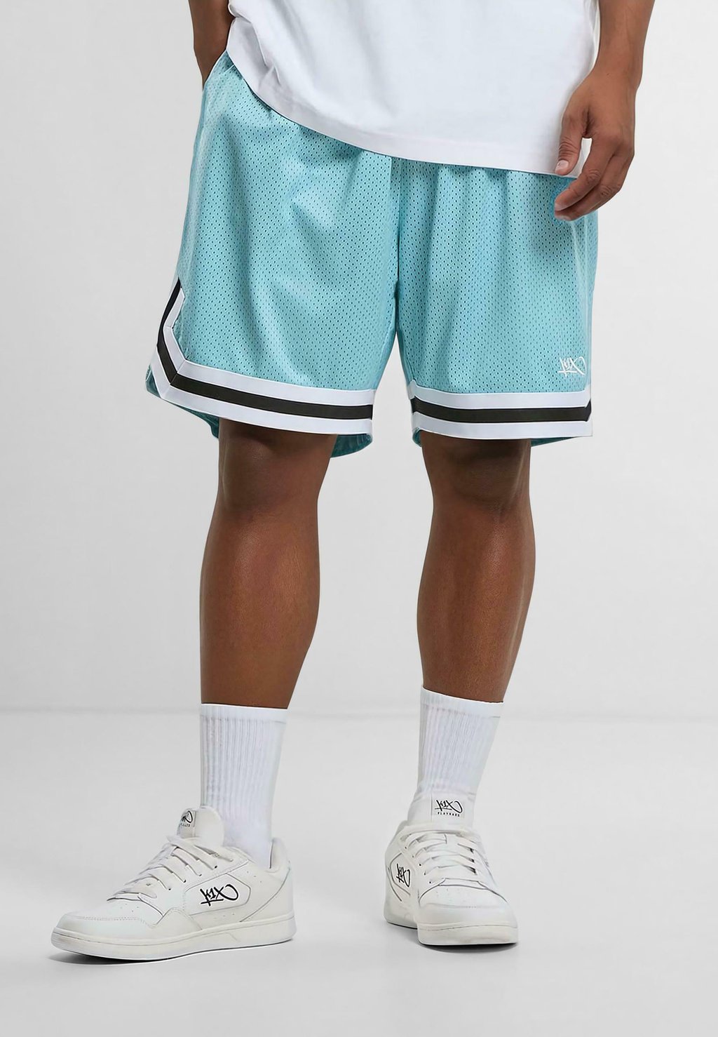 Шорты Tracksuit bottoms K1X, бирюзовый
Шорты Tracksuit bottoms K1X, бирюзовый