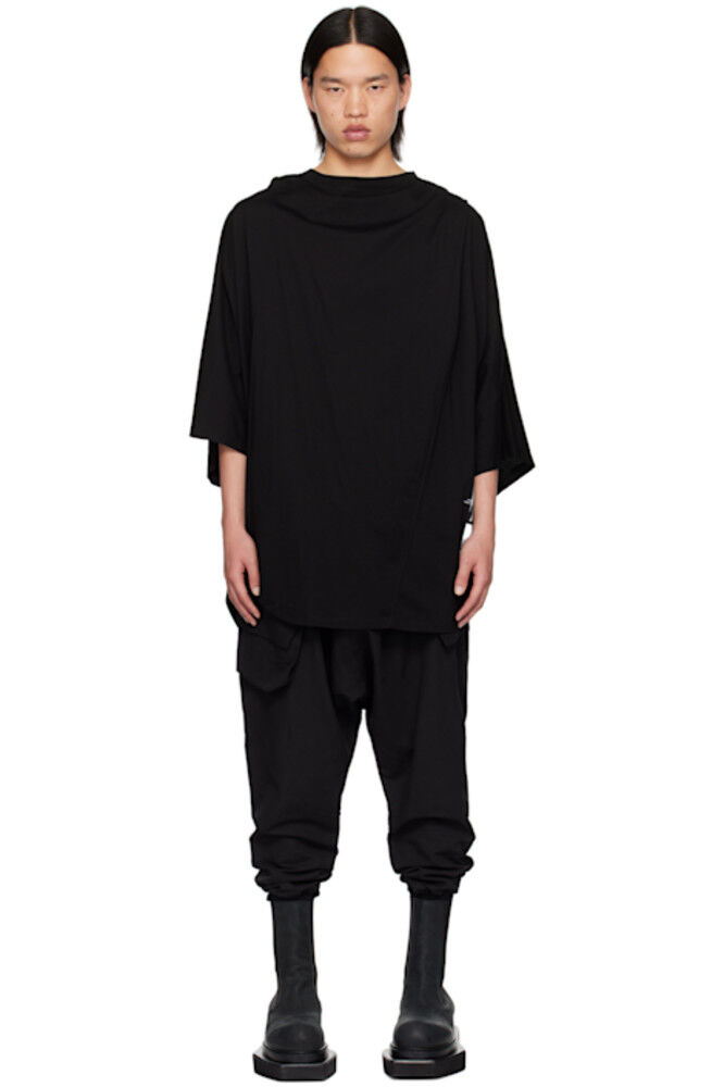 Черная футболка с надписью «Растерянность» Julius
Черная футболка с надписью «Растерянность» Julius