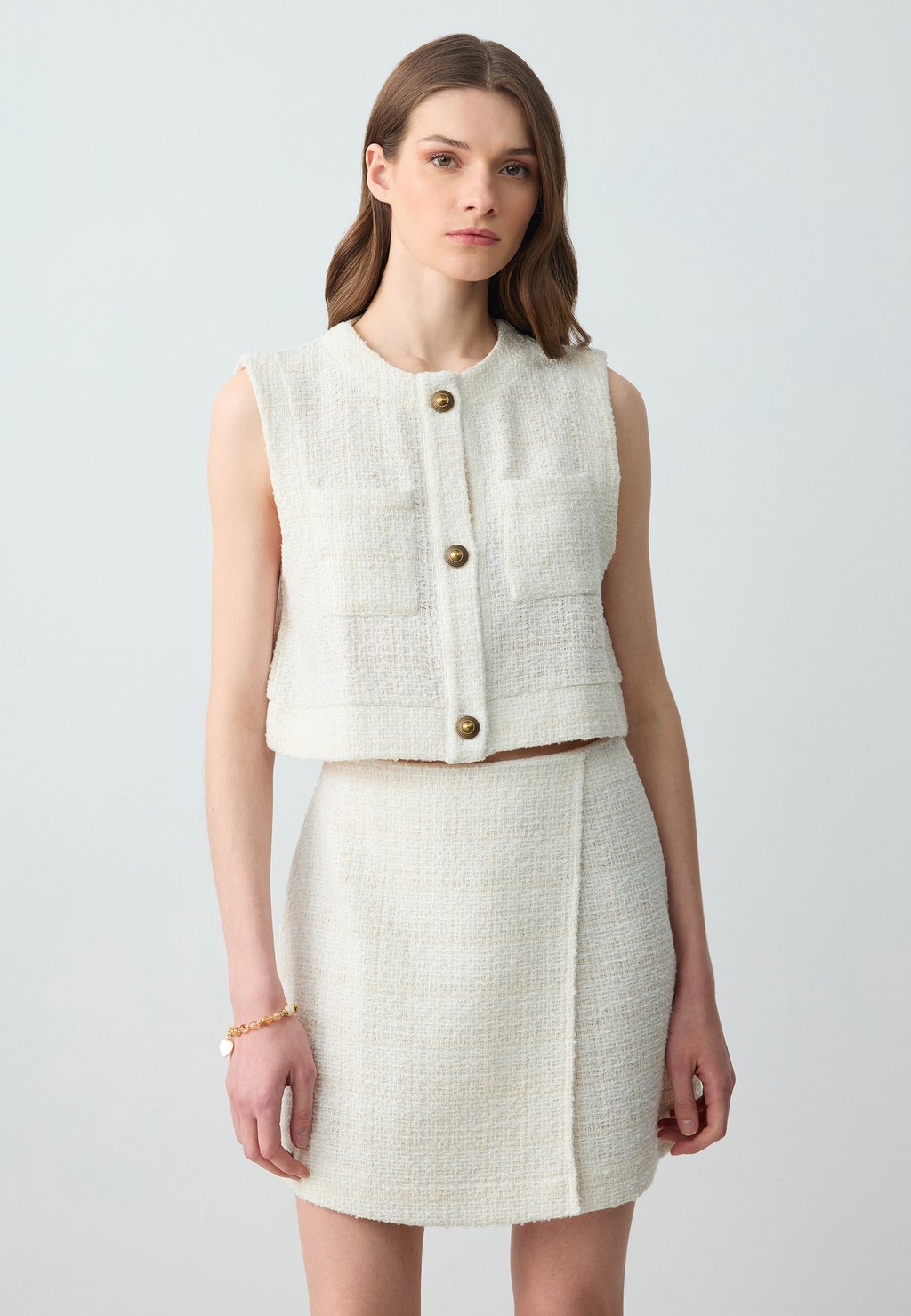 Топ без рукавов REGULAR FIT CREW NECK Jimmy Key, слоновая кость 
Топ без рукавов REGULAR FIT CREW NECK Jimmy Key, слоновая кость