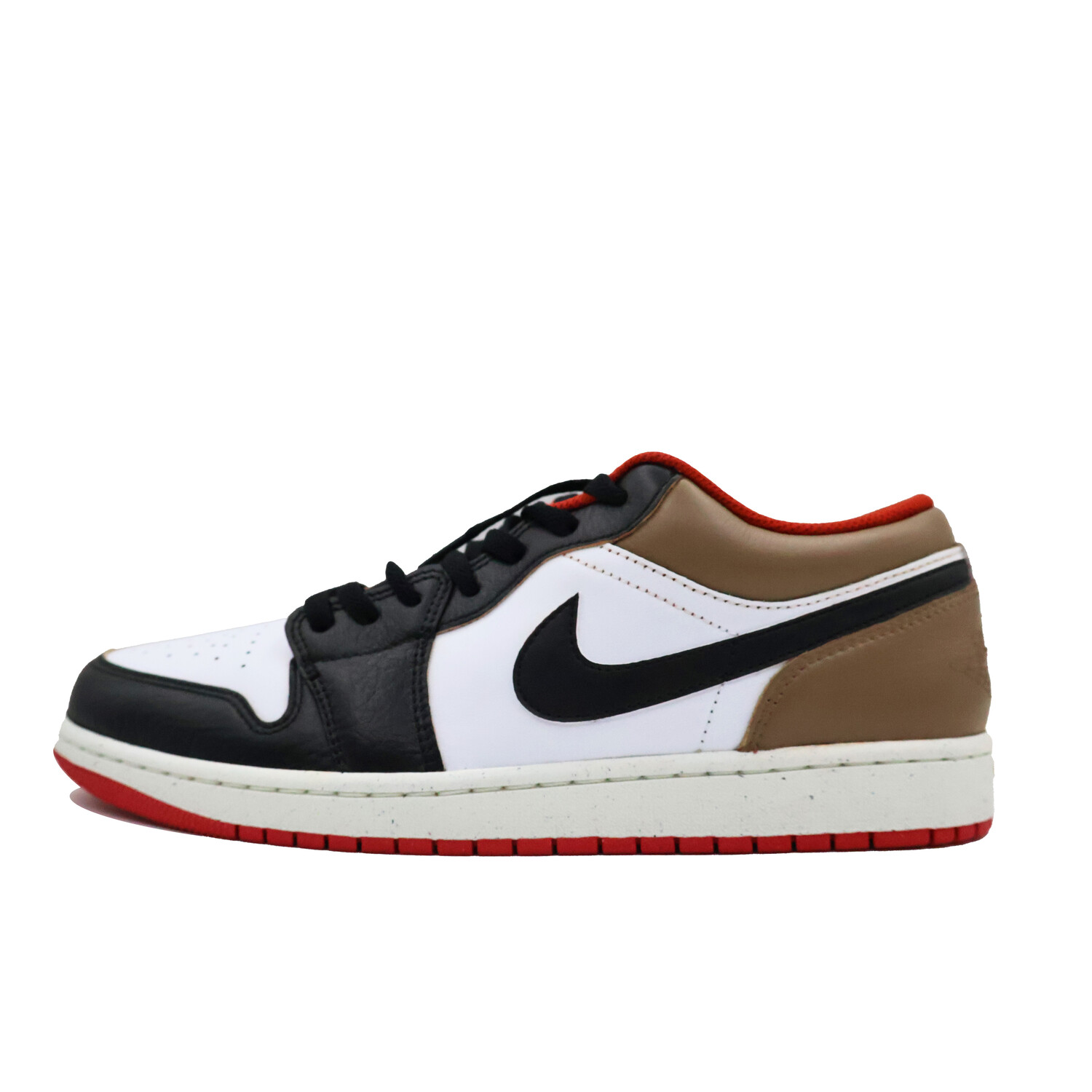 Кроссовки Air Jordan 1 Vintage Basketball Shoes Men Low-top White/black/brown, черный/коричневый
Кроссовки Air Jordan 1 Vintage Basketball Shoes Men Low-top White/black/brown, черный/коричневый