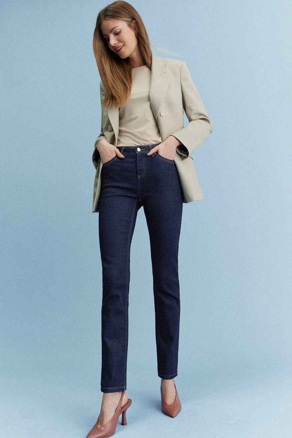 Очень мягкие джинсы приталенного кроя Next, синий
Очень мягкие джинсы приталенного кроя Next, синий