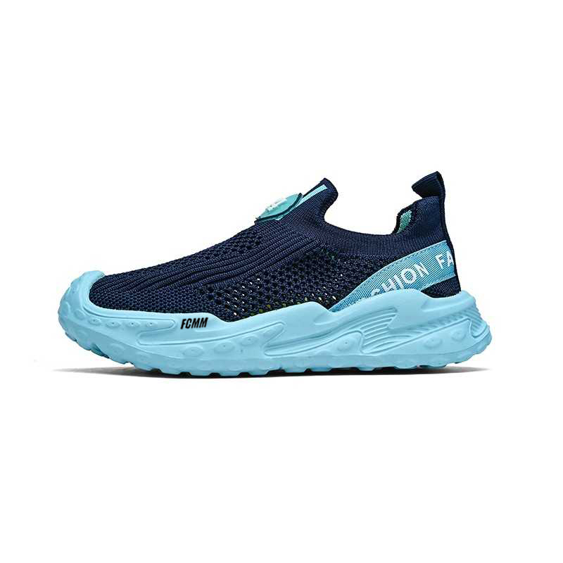 Детские кроссовки для бега FCMM, синий
Детские кроссовки для бега FCMM, синий