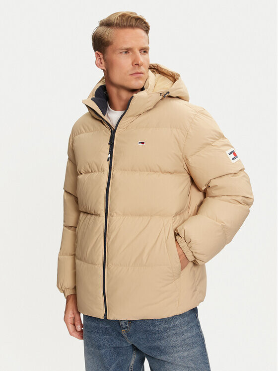 Пуховик стандартного кроя Tommy Jeans, бежевый
Пуховик стандартного кроя Tommy Jeans, бежевый