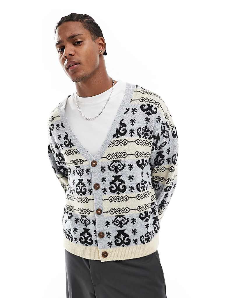 Синий свободный кардиган пушистой вязки со скандинавским узором ASOS DESIGN
Синий свободный кардиган пушистой вязки со скандинавским узором ASOS DESIGN