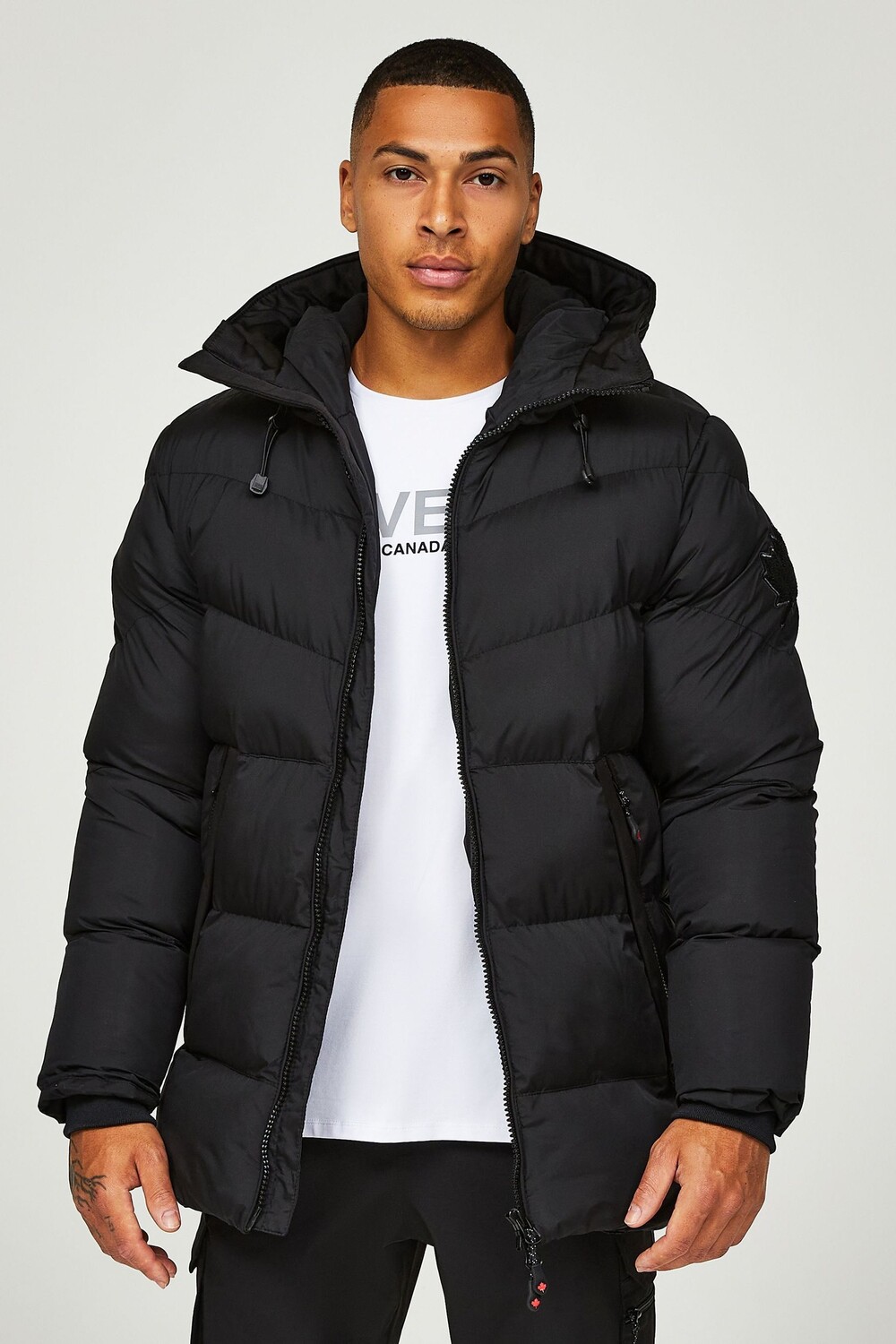 Пуховик Zeoti Zavetti Canada, черный
Пуховик Zeoti Zavetti Canada, черный