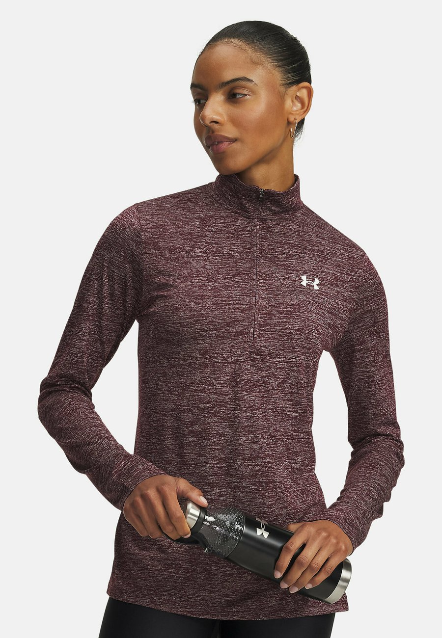 Топ Under Armour TECH TWIST, Dark Maroon/Dark Brown
Топ Under Armour TECH TWIST, Dark Maroon/Dark Brown