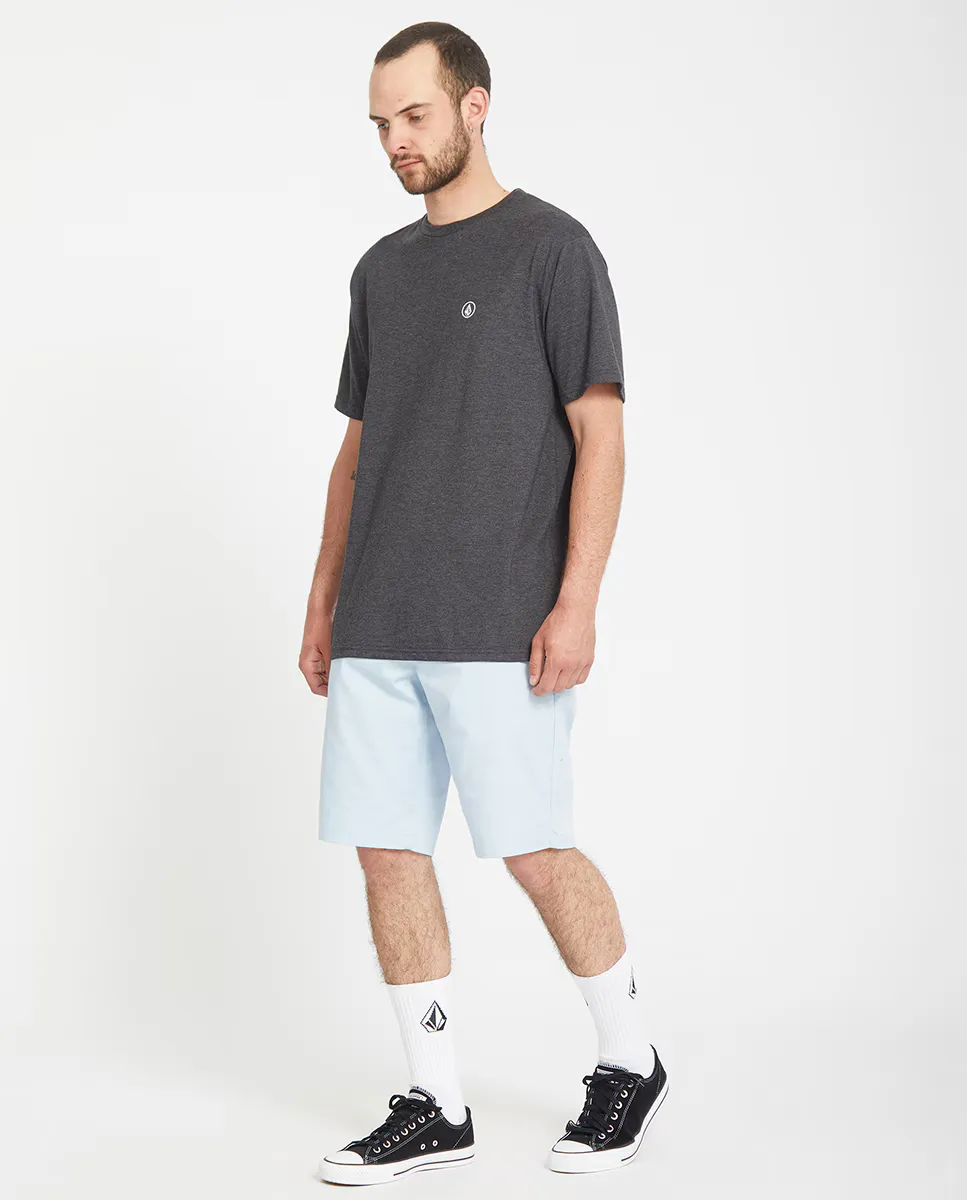 Мужские однотонные бермуды в стиле чинос Volcom, светло-голубой
Мужские однотонные бермуды в стиле чинос Volcom, светло-голубой