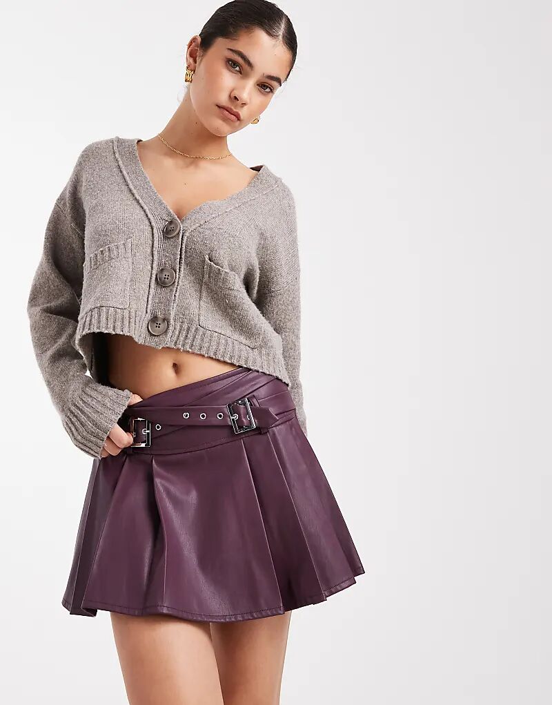 Плиссированный килт Miss Selfridge из искусственной кожи с пряжками бордового цвета
Плиссированный килт Miss Selfridge из искусственной кожи с пряжками бордового цвета