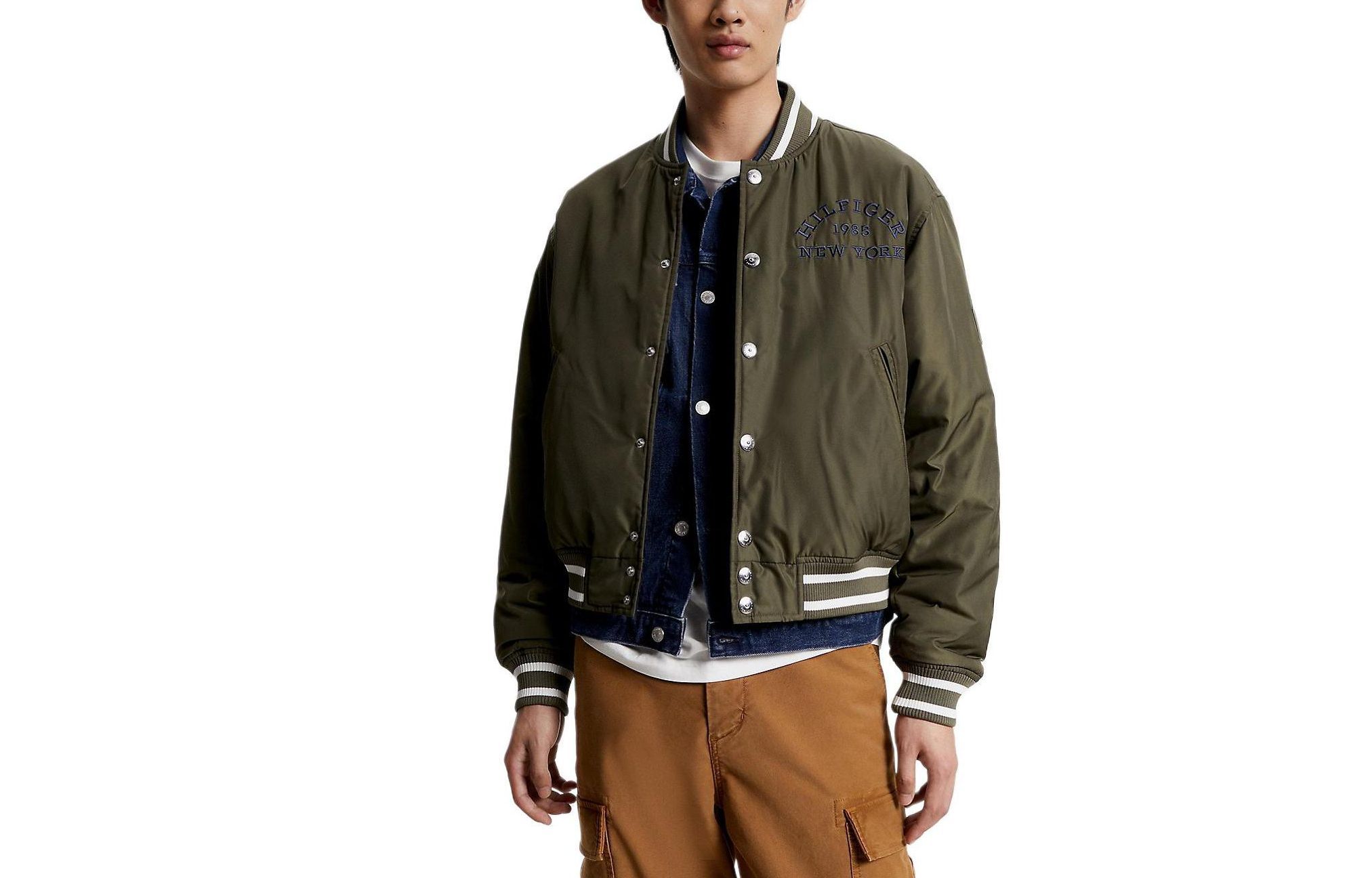 Tommy Hilfiger Двусторонние бомберы и куртки с монограммой, мужские, цвет хаки
Tommy Hilfiger Двусторонние бомберы и куртки с монограммой, мужские, цвет хаки