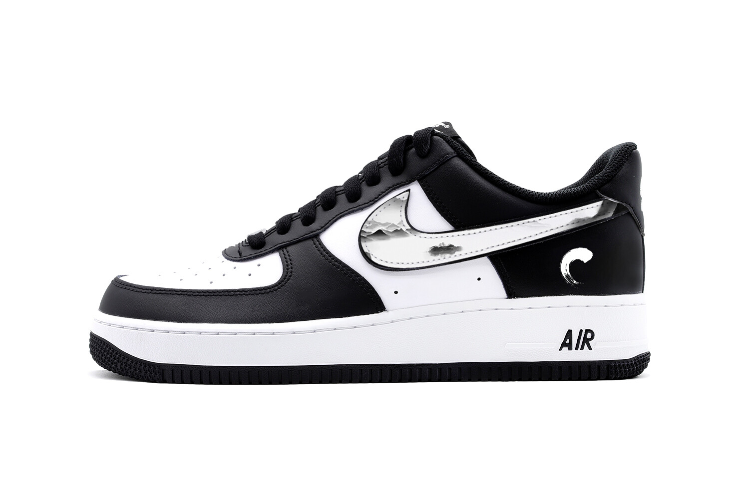 Кастомизированные кроссовки Nike Air Force 1 Skateboarding Shoes Unisex, черный/белый
Кастомизированные кроссовки Nike Air Force 1 Skateboarding Shoes Unisex, черный/белый