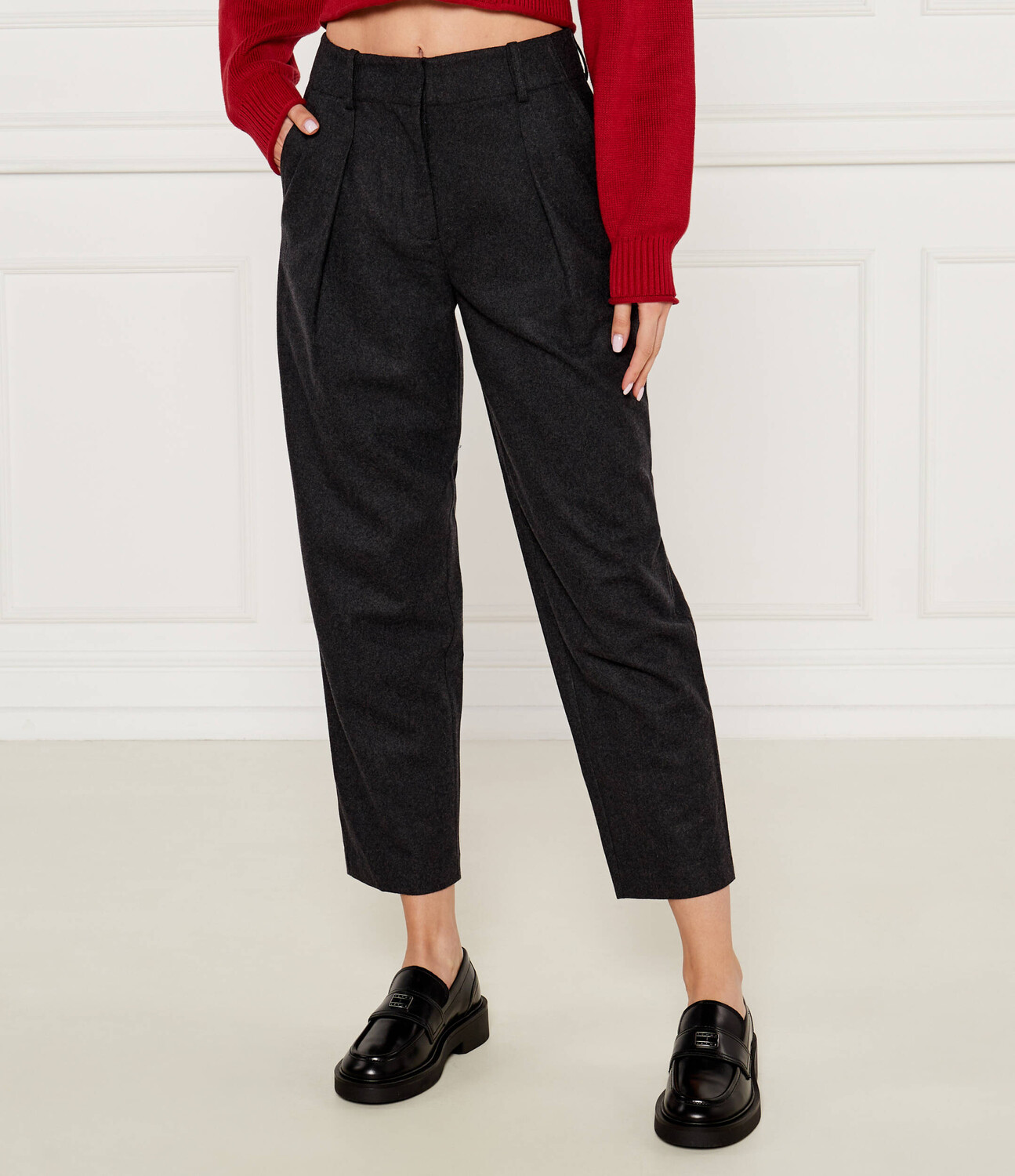 Брюки Armani Exchange chino Regular Fit, цвет grafite
Брюки Armani Exchange chino Regular Fit, цвет grafite