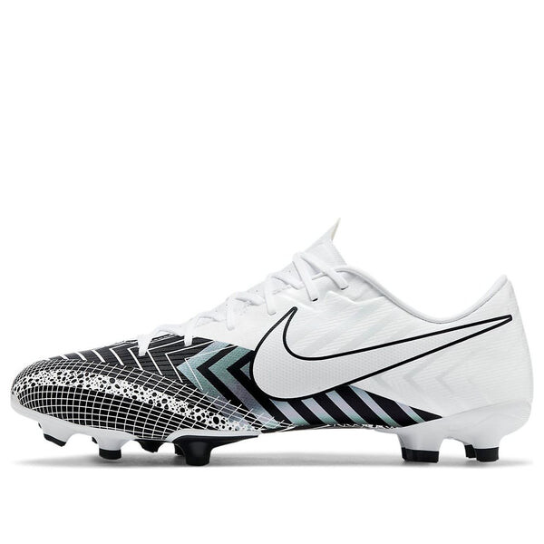Кроссовки vapor 13 academy mds fg firm ground Nike, белый
Кроссовки vapor 13 academy mds fg firm ground Nike, белый