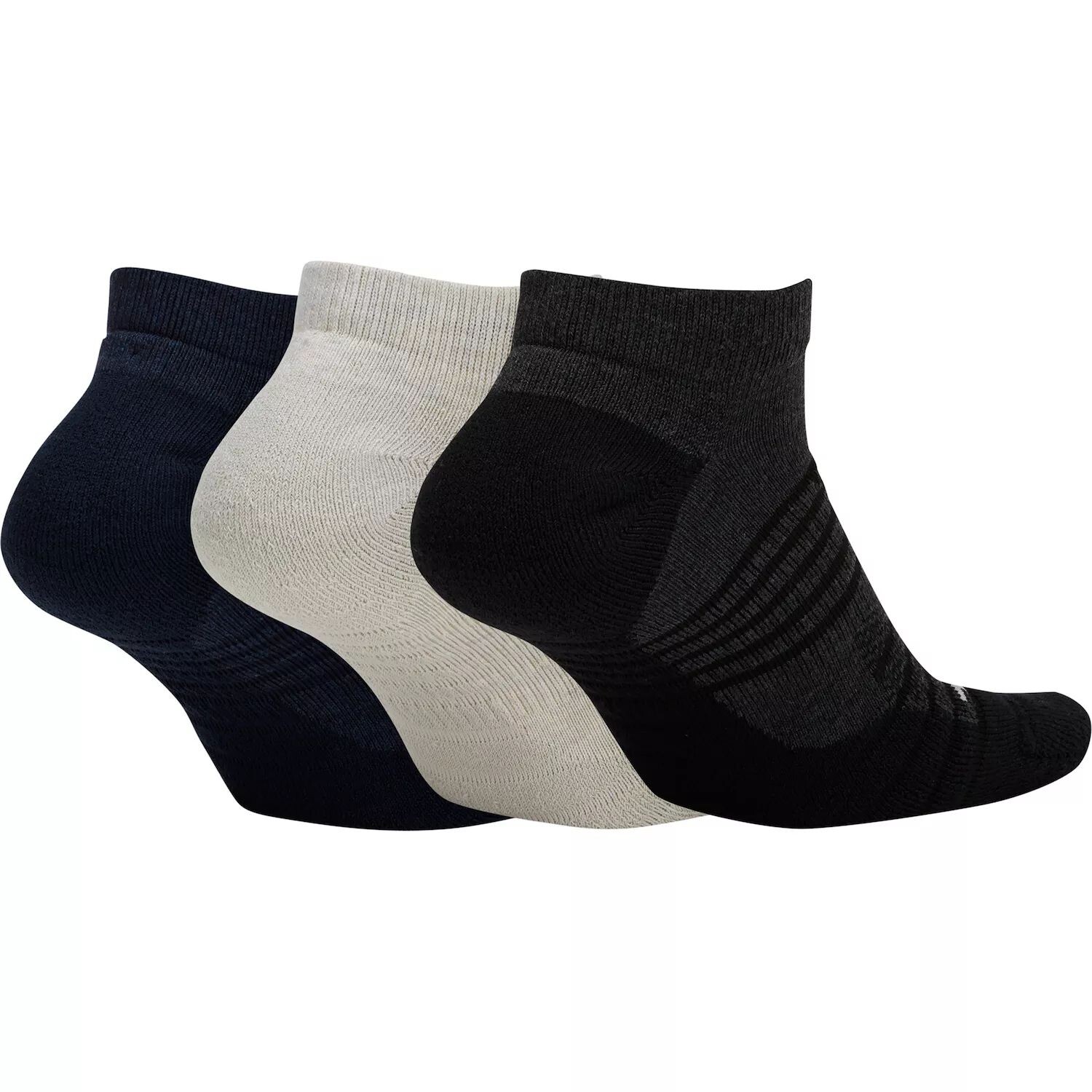Набор из трех мужских носков Nike Everyday Max Cushion No-Show
Набор из трех мужских носков Nike Everyday Max Cushion No-Show