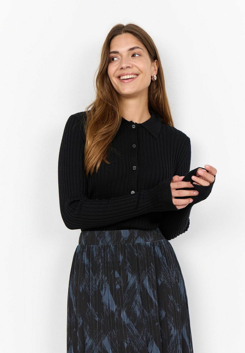 Кардиган SC-FETIMA 2 Soyaconcept, черный
Кардиган SC-FETIMA 2 Soyaconcept, черный