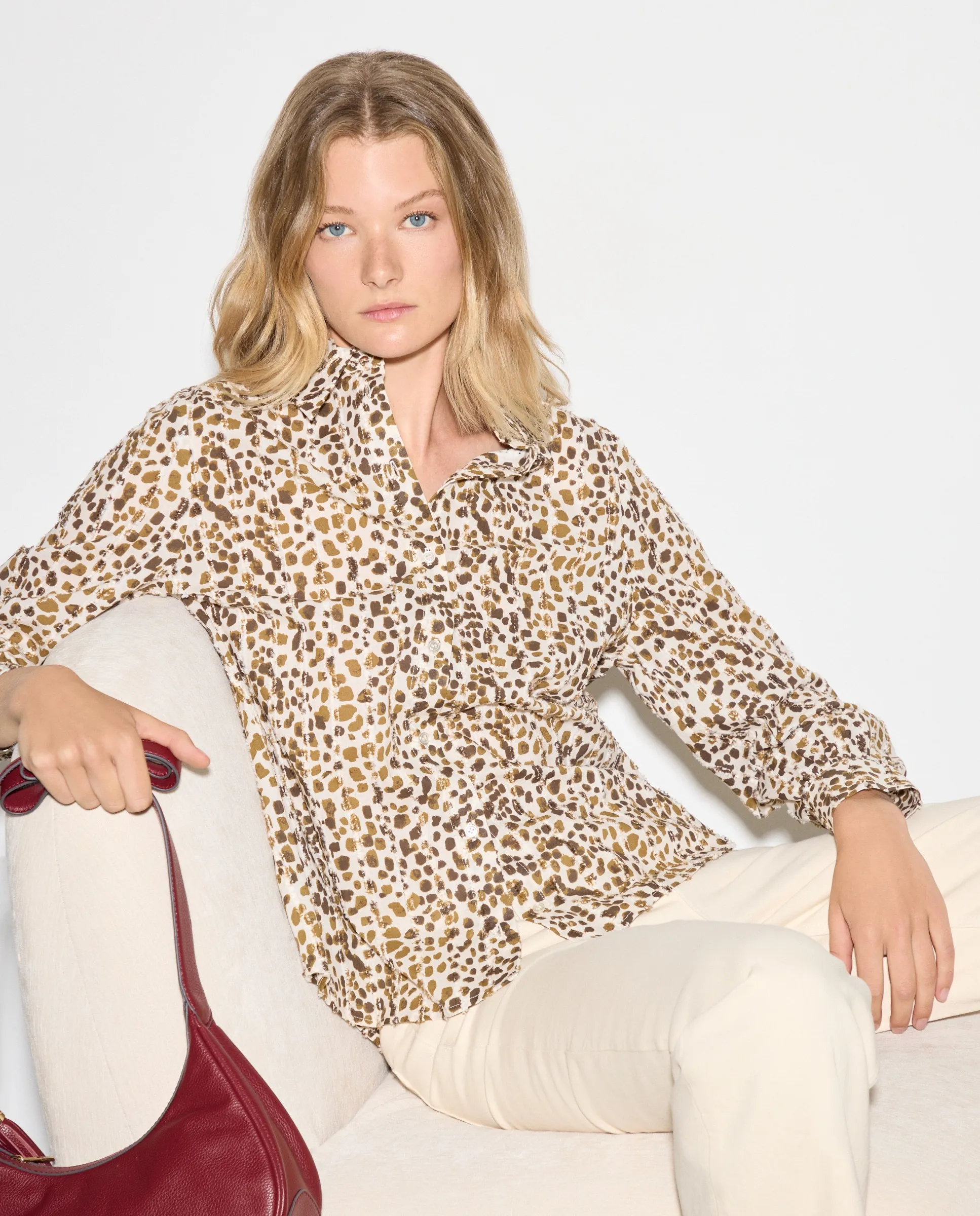 Женская блузка из ткани добби с длинными рукавами Woman El Corte Inglés, коричневый
Женская блузка из ткани добби с длинными рукавами Woman El Corte Inglés, коричневый