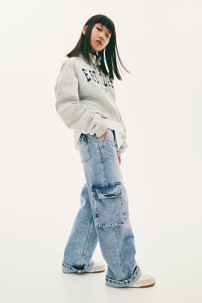 Джинсовые брюки-карго H&M, синий
Джинсовые брюки-карго H&M, синий