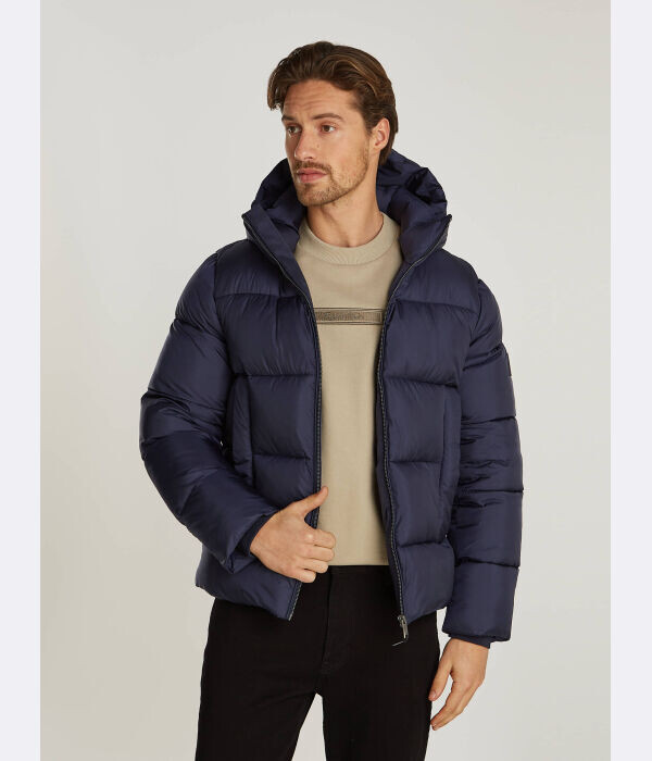 Куртка мужская Calvin Klein Regular Fit, синий
Куртка мужская Calvin Klein Regular Fit, синий