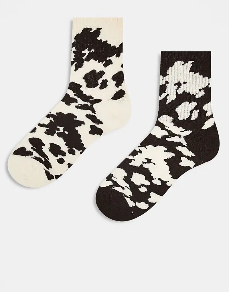 Спортивные носки Topshop в рубчик с принтом коровы, шоколадного и кремового цветов, 2 Пары
Спортивные носки Topshop в рубчик с принтом коровы, шоколадного и кремового цветов, 2 Пары