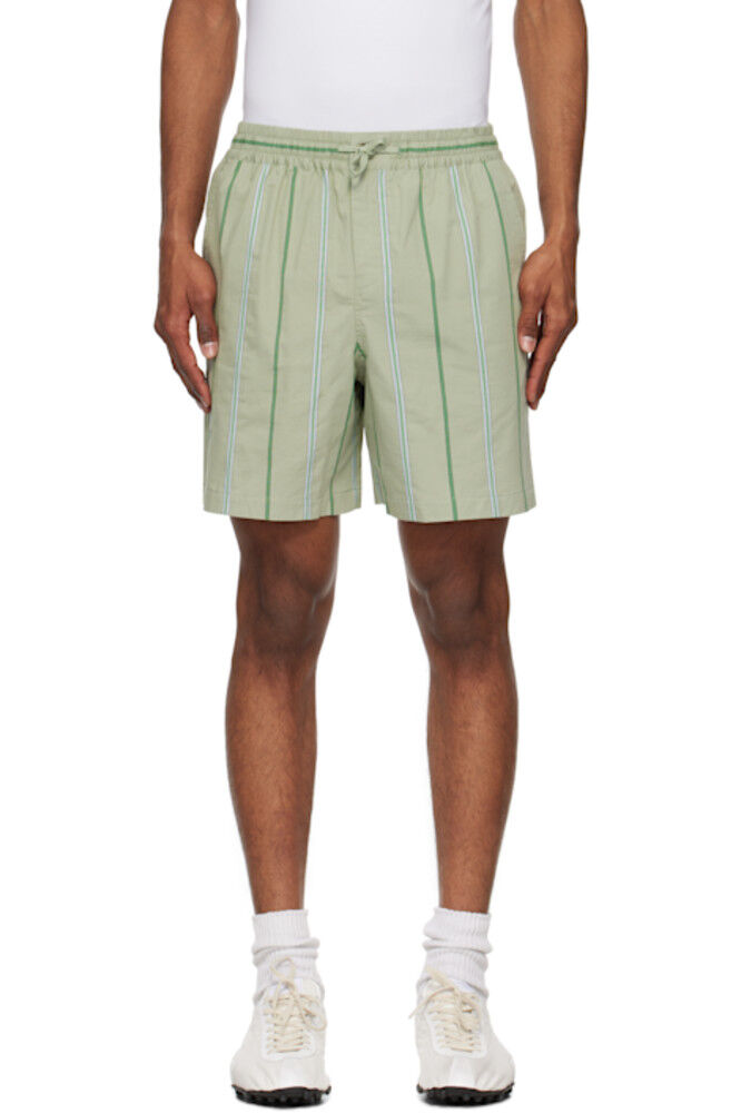 Зеленые эластичные шорты Maison Kitsuné
Зеленые эластичные шорты Maison Kitsuné