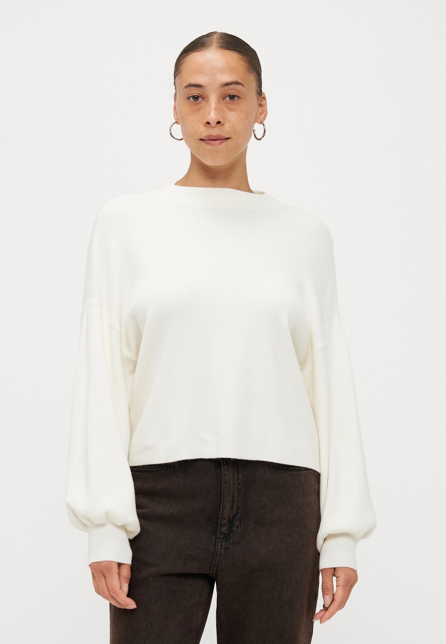Джемпер Vero Moda Petite VMNANCY, Birch/Off-White
Джемпер Vero Moda Petite VMNANCY, Birch/Off-White