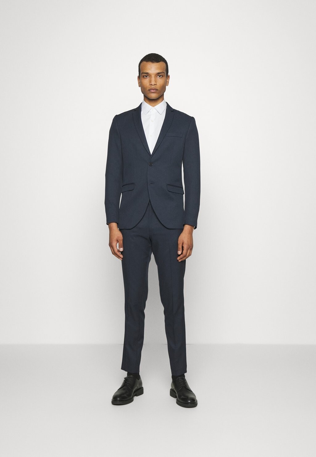 Костюм JPRCOSTA SUIT SET Jack & Jones, темно-синий
Костюм JPRCOSTA SUIT SET Jack & Jones, темно-синий