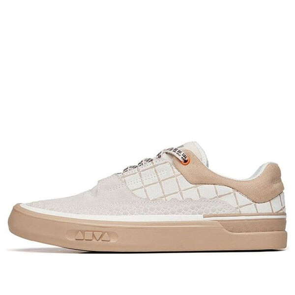 Кроссовки ао ли Anta, серый
Кроссовки ао ли Anta, серый