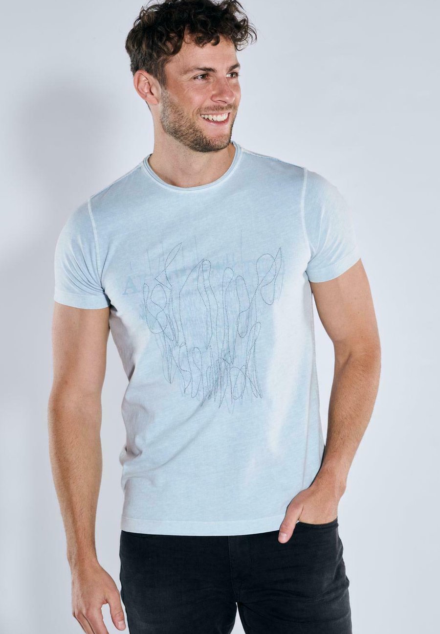 Футболка Emilio Adani UNI, Hellblau/Light Blue, Синий, Футболка Emilio Adani UNI, Hellblau/Light Blue
Футболка Emilio Adani UNI, Hellblau/Light Blue, Синий, Футболка Emilio Adani UNI, Hellblau/Light Blue