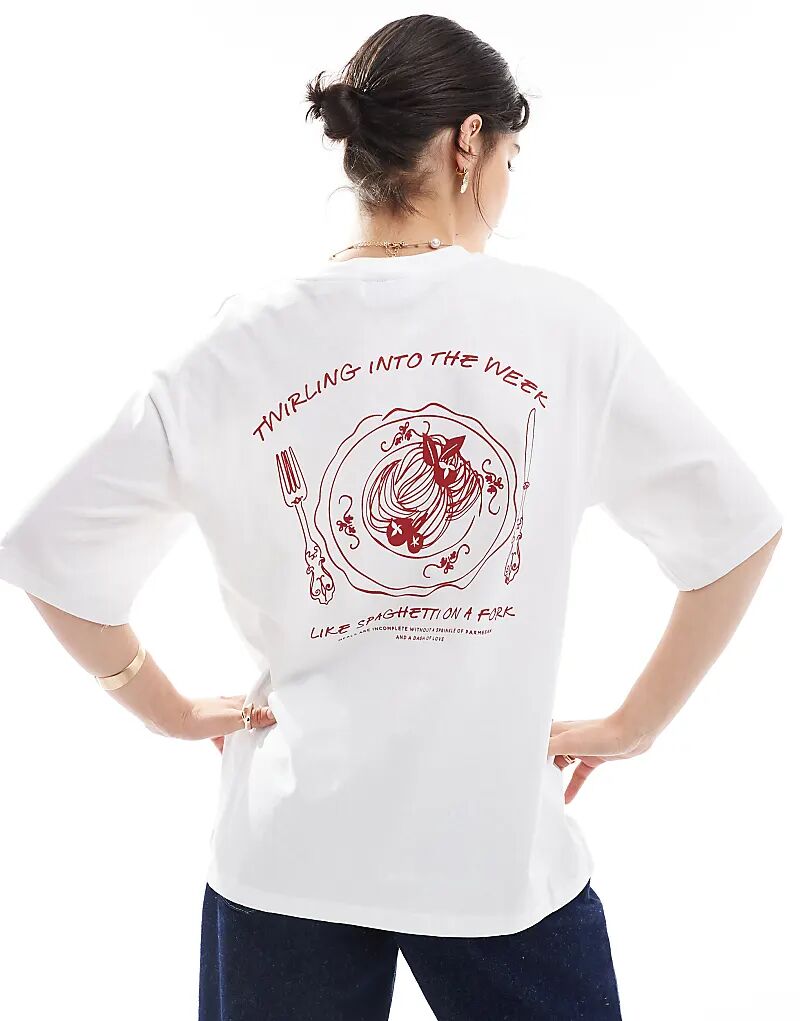 Футболка JJXX свободного кроя с принтом спагетти на спине белого цвета
Футболка JJXX свободного кроя с принтом спагетти на спине белого цвета