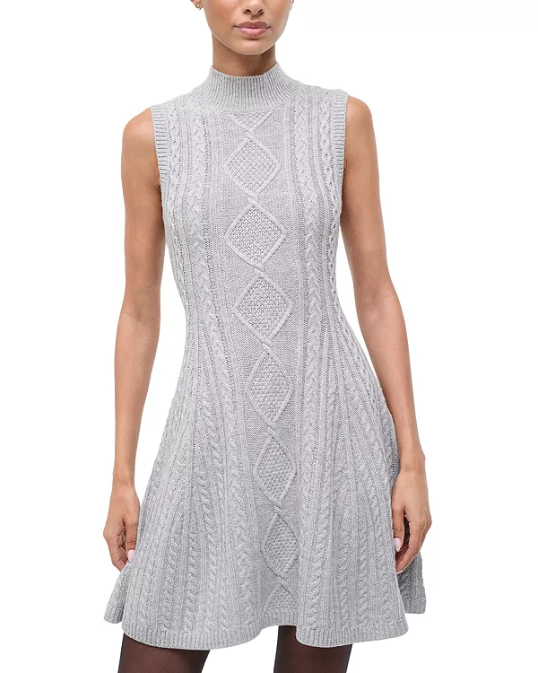 Платье-Свитер крупной вязки Charade Staud, серый
Платье-Свитер крупной вязки Charade Staud, серый