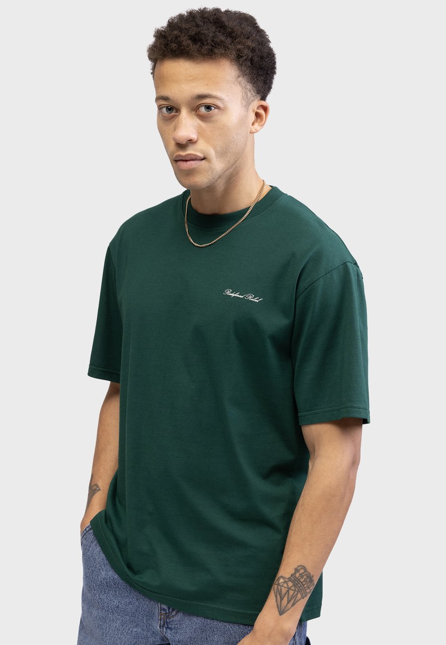 Футболка Redefined Rebel GARED BOXY, Rain Forest/Green, Зеленый, Футболка Redefined Rebel GARED BOXY, Rain Forest/Green
Футболка Redefined Rebel GARED BOXY, Rain Forest/Green, Зеленый, Футболка Redefined Rebel GARED BOXY, Rain Forest/Green