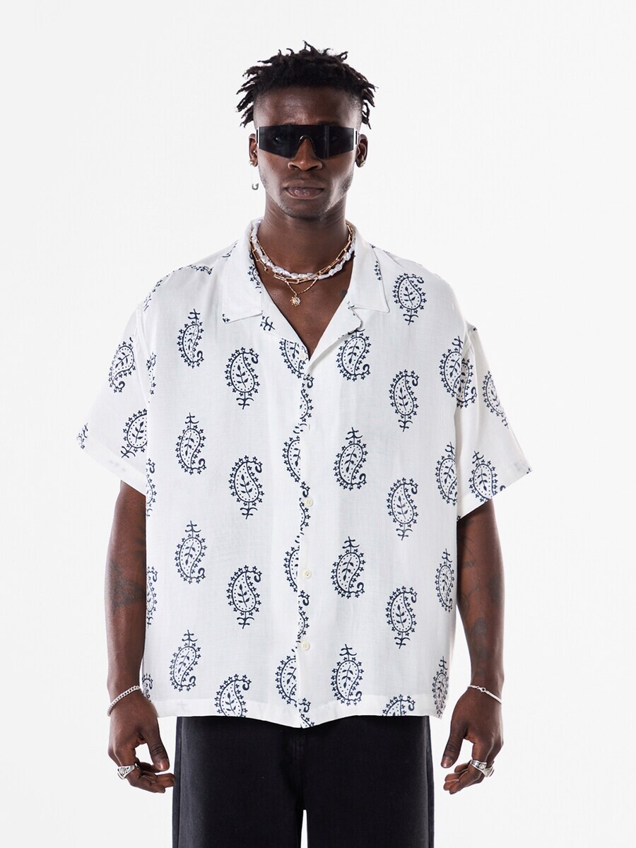 Классическая футболка VAMOS CLO Comfort fit Shirt, белый
Классическая футболка VAMOS CLO Comfort fit Shirt, белый