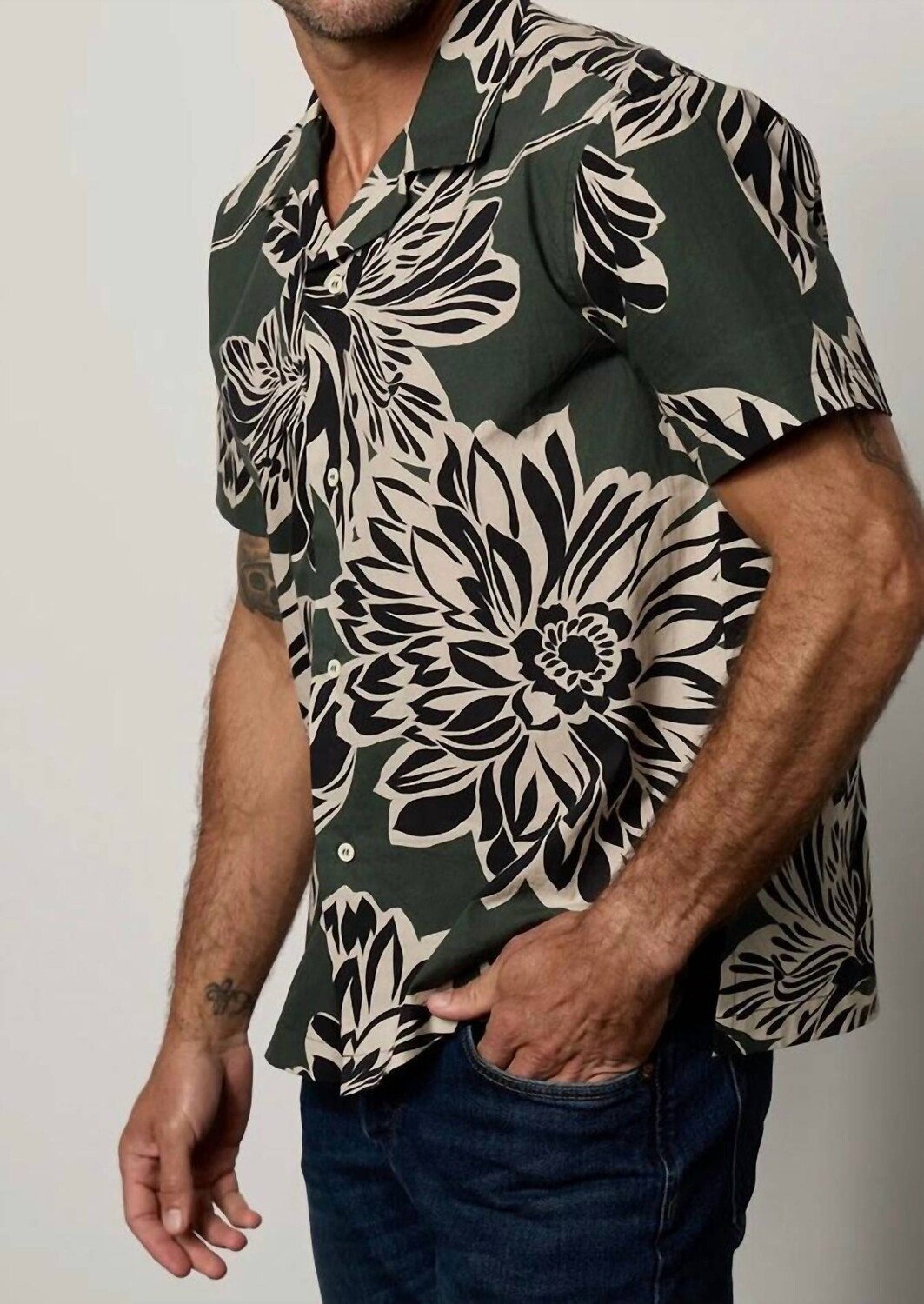 Рубашка Iggy Catalina Velvet by Graham & Spencer
Рубашка Iggy Catalina Velvet by Graham & Spencer